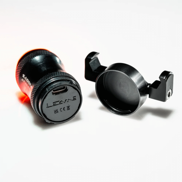 1FFB4D59-4A93-4BD0-A5EA-7FB36FD68159