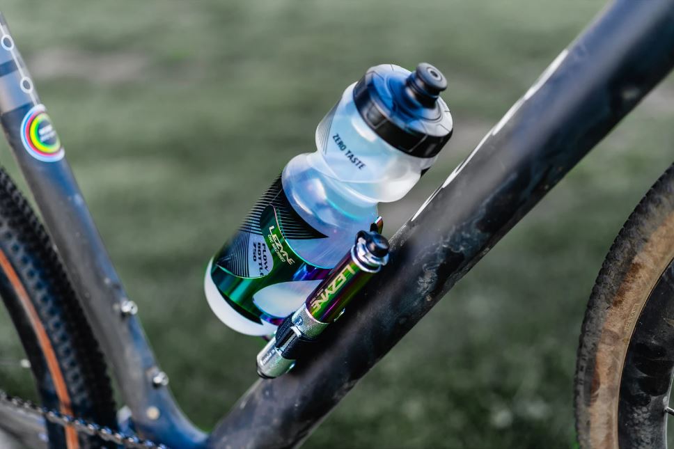 F246AD21-5955-4BE8-8BA0-6B1A94057429