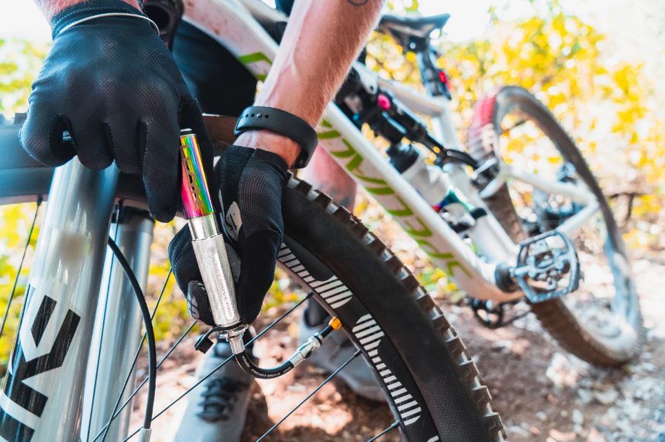 FC637702-67F2-438D-9452-D39F4FC48D66