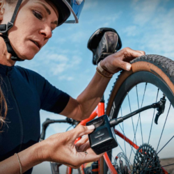 LEZYNE E DRIVE ELECTRIC PUMP SATIN BLACK - Thumbnail Image 23